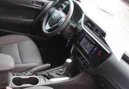 2018 Toyota Corolla - Image 44
