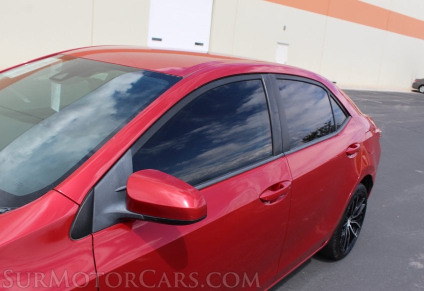 2018 Toyota Corolla - Image 15