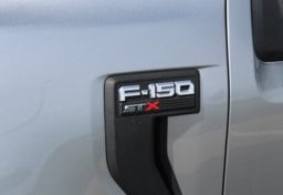 2022 Ford F-150 STX - Image 27