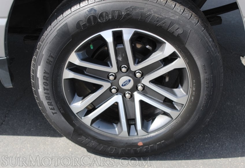 2022 Ford F-150 STX - Image 29