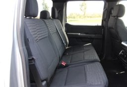2022 Ford F-150 STX - Image 36
