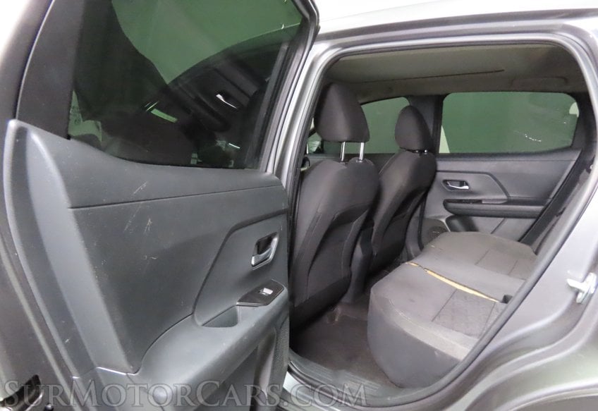 2026 Nissan Kicks SV - Image 21