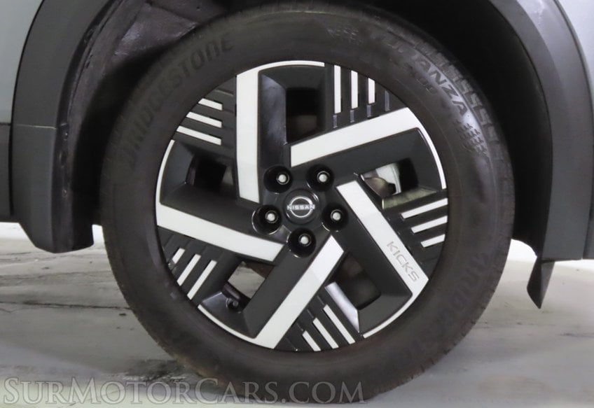 2026 Nissan Kicks SV - Image 18