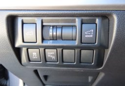 2015 Subaru Outback Limited - Image 29