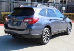 2015 Subaru Outback Limited - Image 7