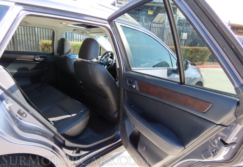 2015 Subaru Outback Limited - Image 13