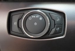 2019 Ford Mustang Premium - Image 30