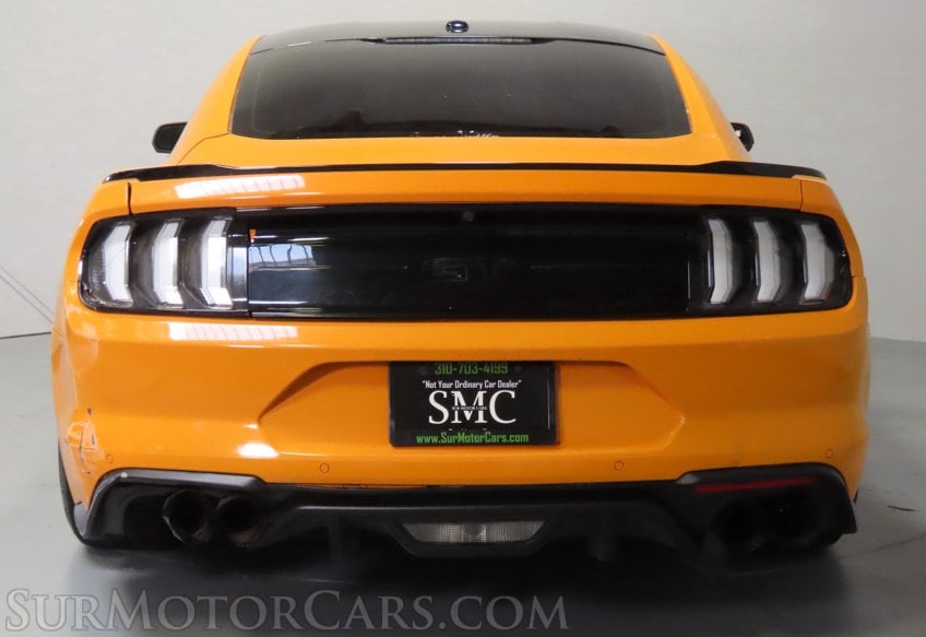 2019 Ford Mustang Premium - Image 11