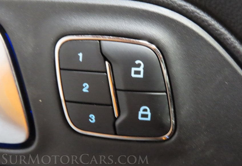 2019 Ford Mustang Premium - Image 31