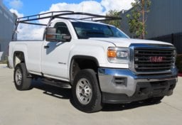 2018 GMC Sierra 3500HD Regular Cab - Image 3