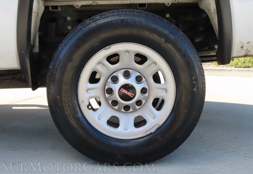 2018 GMC Sierra 3500HD Regular Cab - Image 29