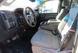 2018 GMC Sierra 3500HD Regular Cab - Image 27