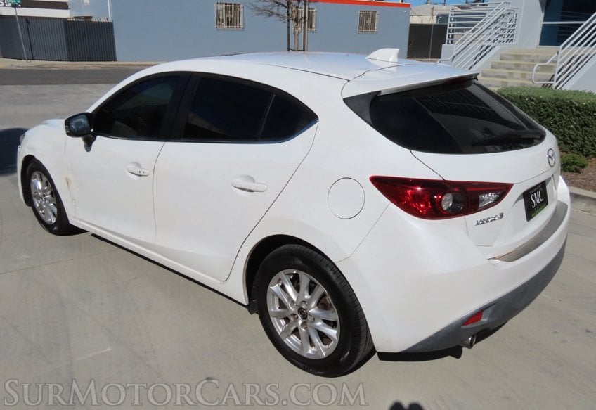 2016 Mazda Mazda3 i Grand Touring - Image 7
