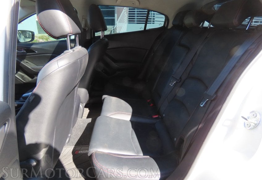 2016 Mazda Mazda3 i Grand Touring - Image 28