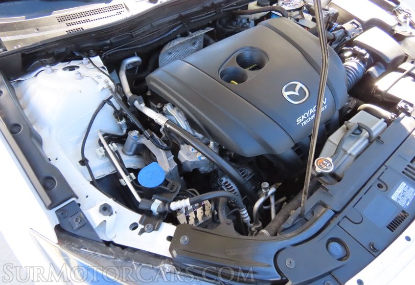 2016 Mazda Mazda3 i Grand Touring - Image 52