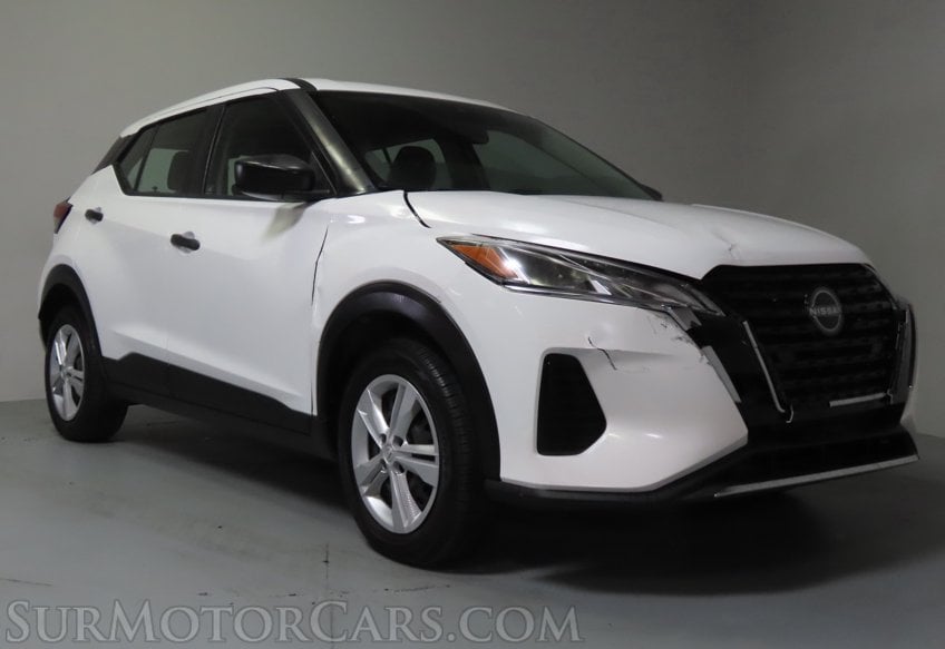 2024 Nissan Kicks S - Image 3