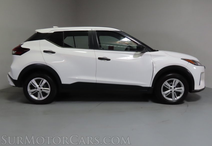 2024 Nissan Kicks S - Image 6