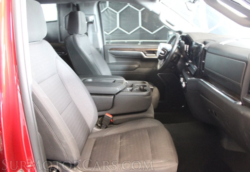 2024 GMC Sierra 1500 Elevation 4x4 - Image 40