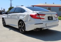 2021 Honda Accord Sport - Image 10
