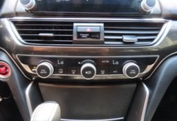 2021 Honda Accord Sport - Image 20