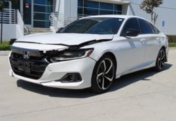 2021 Honda Accord Sport - Image 4