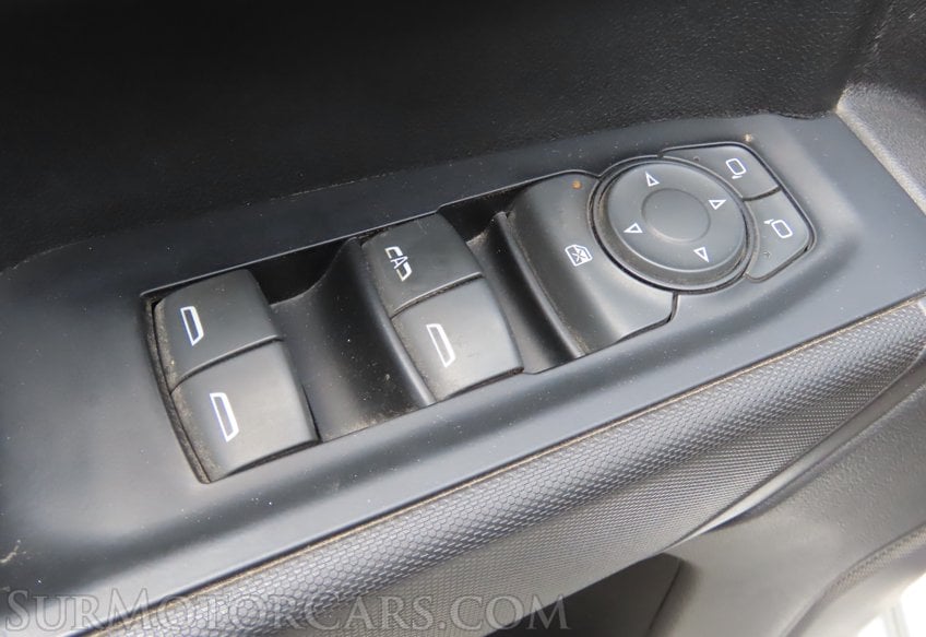 2019 Chevrolet Silverado 1500 Custom Trail Boss - Image 33