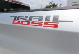 2019 Chevrolet Silverado 1500 Custom Trail Boss - Image 50