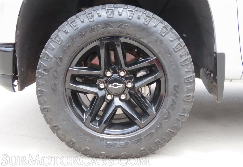 2019 Chevrolet Silverado 1500 Custom Trail Boss - Image 18