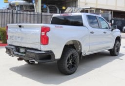 2019 Chevrolet Silverado 1500 Custom Trail Boss - Image 8