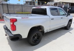 2019 Chevrolet Silverado 1500 Custom Trail Boss - Image 7