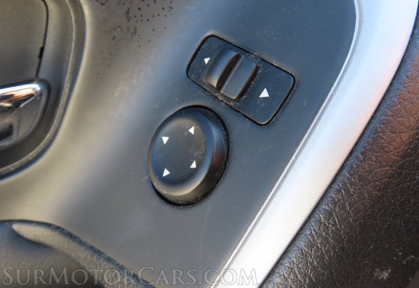 2017 Nissan Altima SR - Image 29