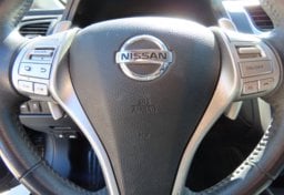 2017 Nissan Altima SR - Image 28