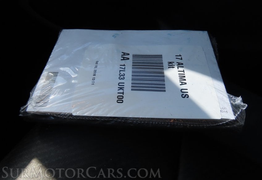2017 Nissan Altima SR - Image 22