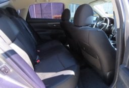 2017 Nissan Altima SR - Image 17