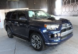 2014 Toyota 4Runner AWD Limited - Image 2