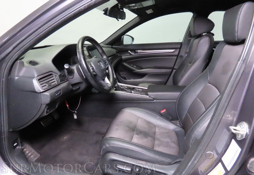 2019 Honda Accord Sport - Image 17