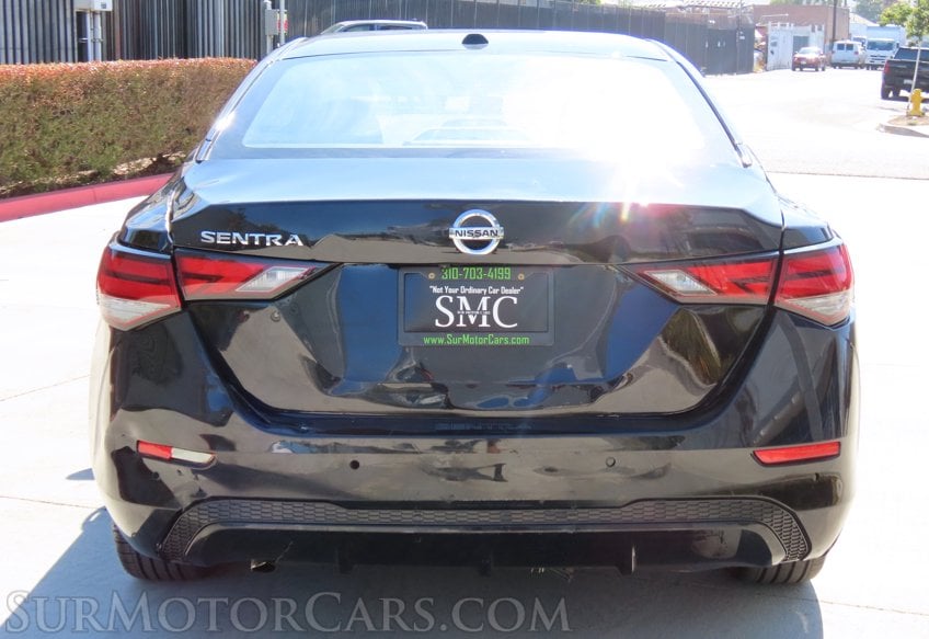 2022 Nissan Sentra SV - Image 11