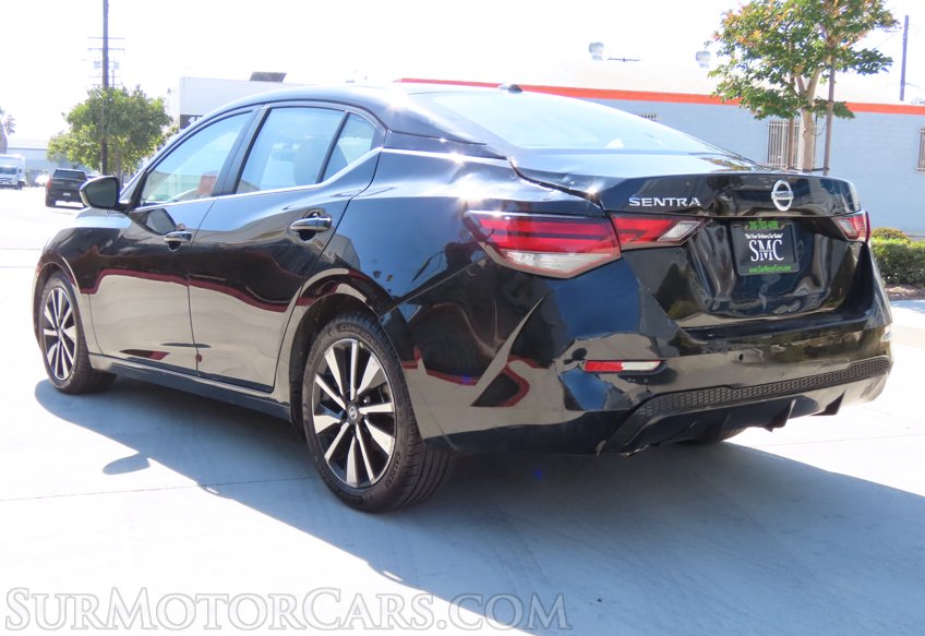 2022 Nissan Sentra SV - Image 8