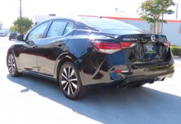 2022 Nissan Sentra SV - Image 8