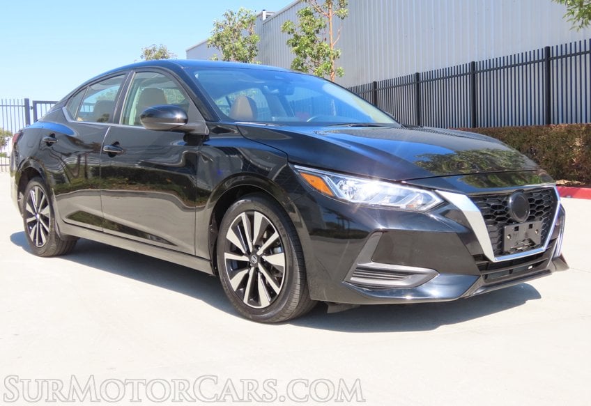 2022 Nissan Sentra SV - Image 3