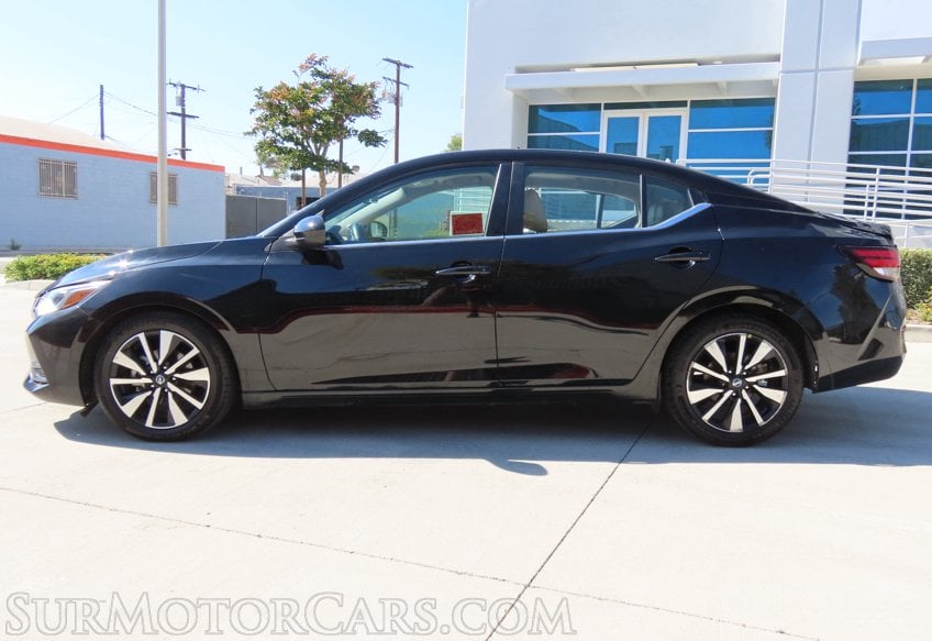2022 Nissan Sentra SV - Image 6