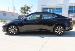 2022 Nissan Sentra SV - Image 6