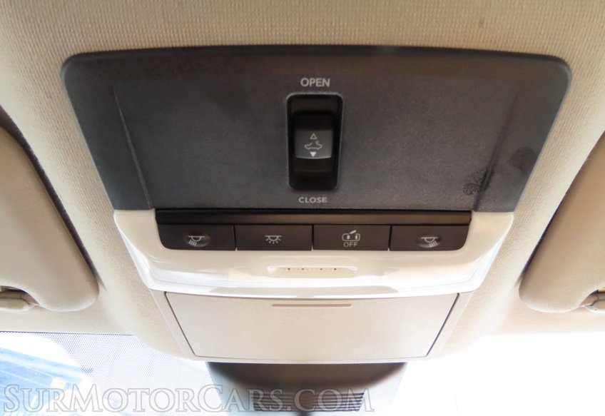 2022 Nissan Sentra SV - Image 17