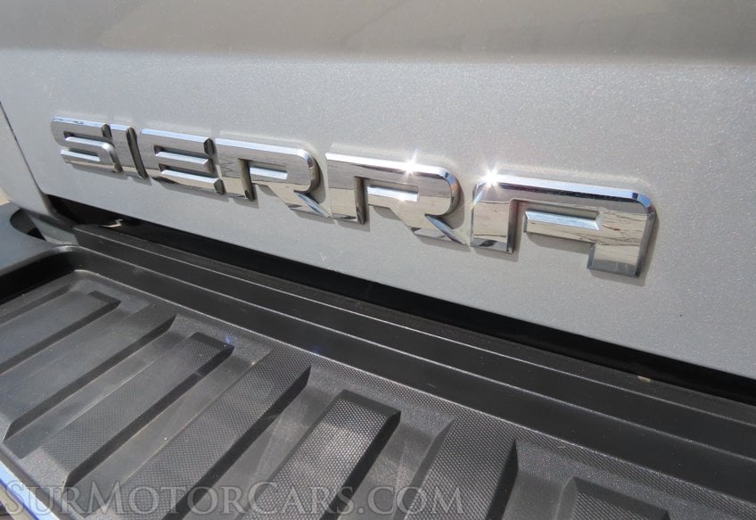 2015 GMC Sierra 2500HD SLT - Image 20