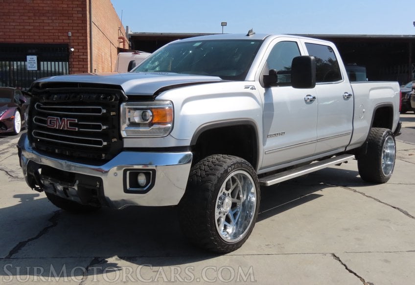 2015 GMC Sierra 2500HD SLT - Image 3