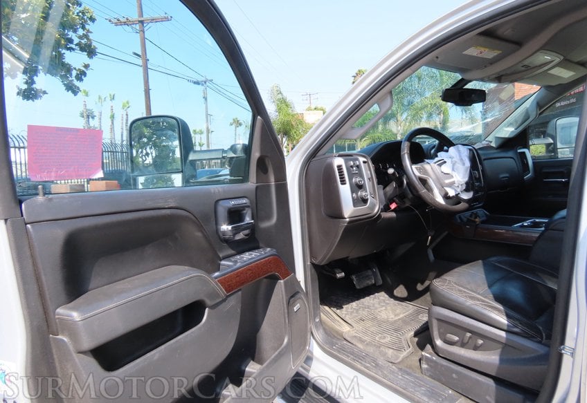 2015 GMC Sierra 2500HD SLT - Image 24