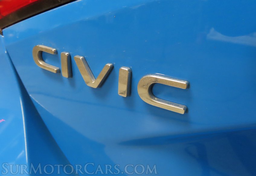 2024 Honda Civic Sport Touring - Image 17