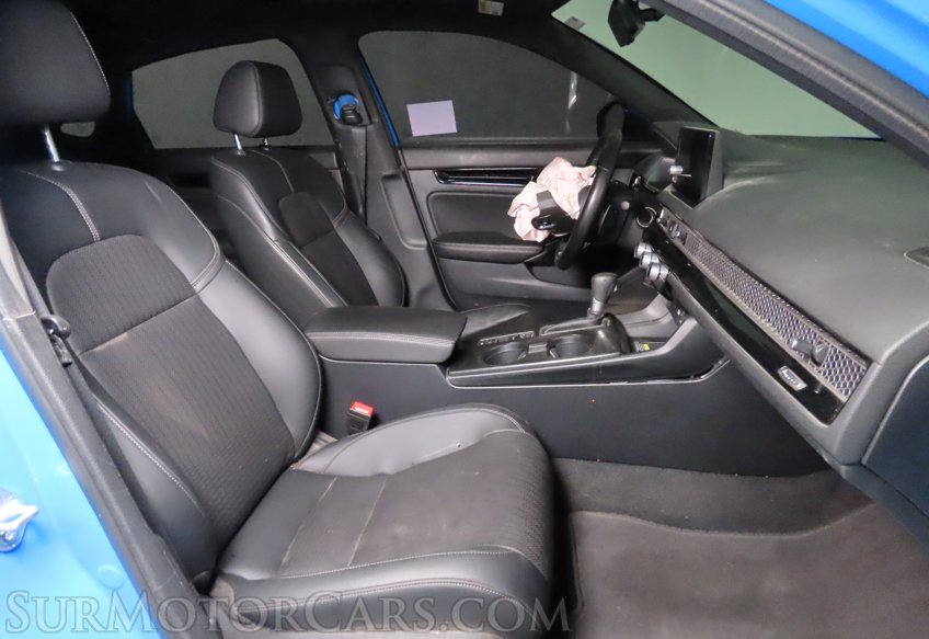 2024 Honda Civic Sport Touring - Image 30