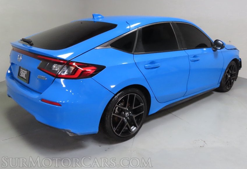 2024 Honda Civic Sport Touring - Image 8