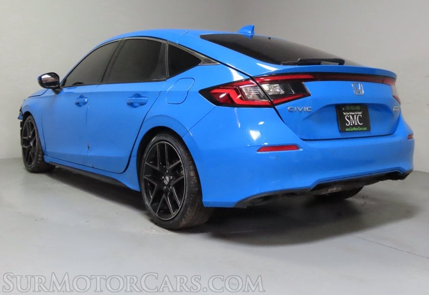 2024 Honda Civic Sport Touring - Image 5